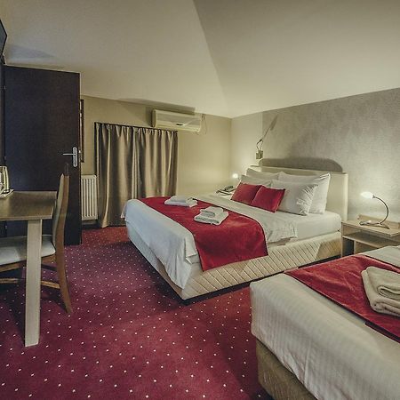 Hotel Bell Leskovac  Ngoại thất bức ảnh