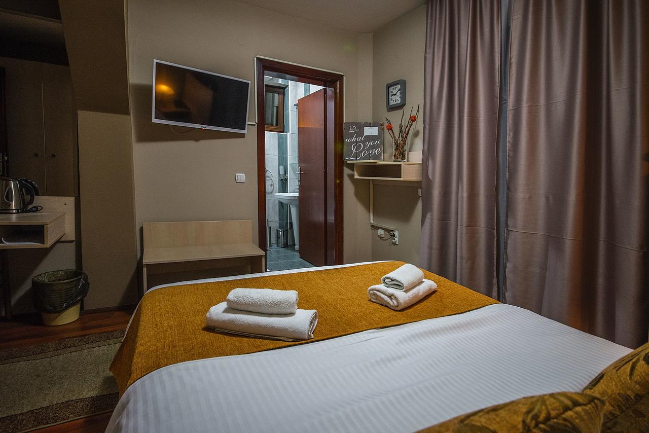 Hotel Bell Leskovac  Ngoại thất bức ảnh
