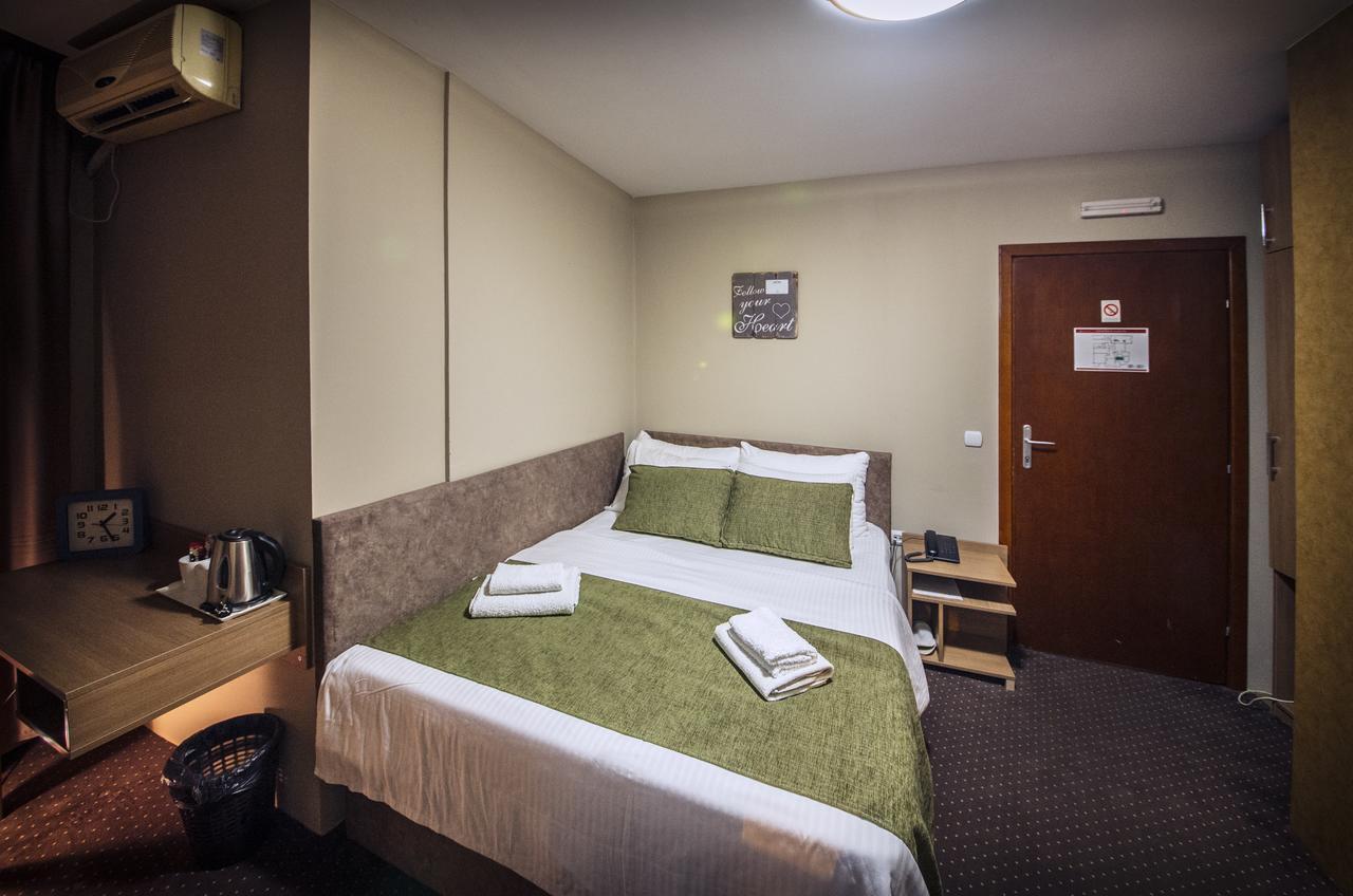 Hotel Bell Leskovac  Ngoại thất bức ảnh
