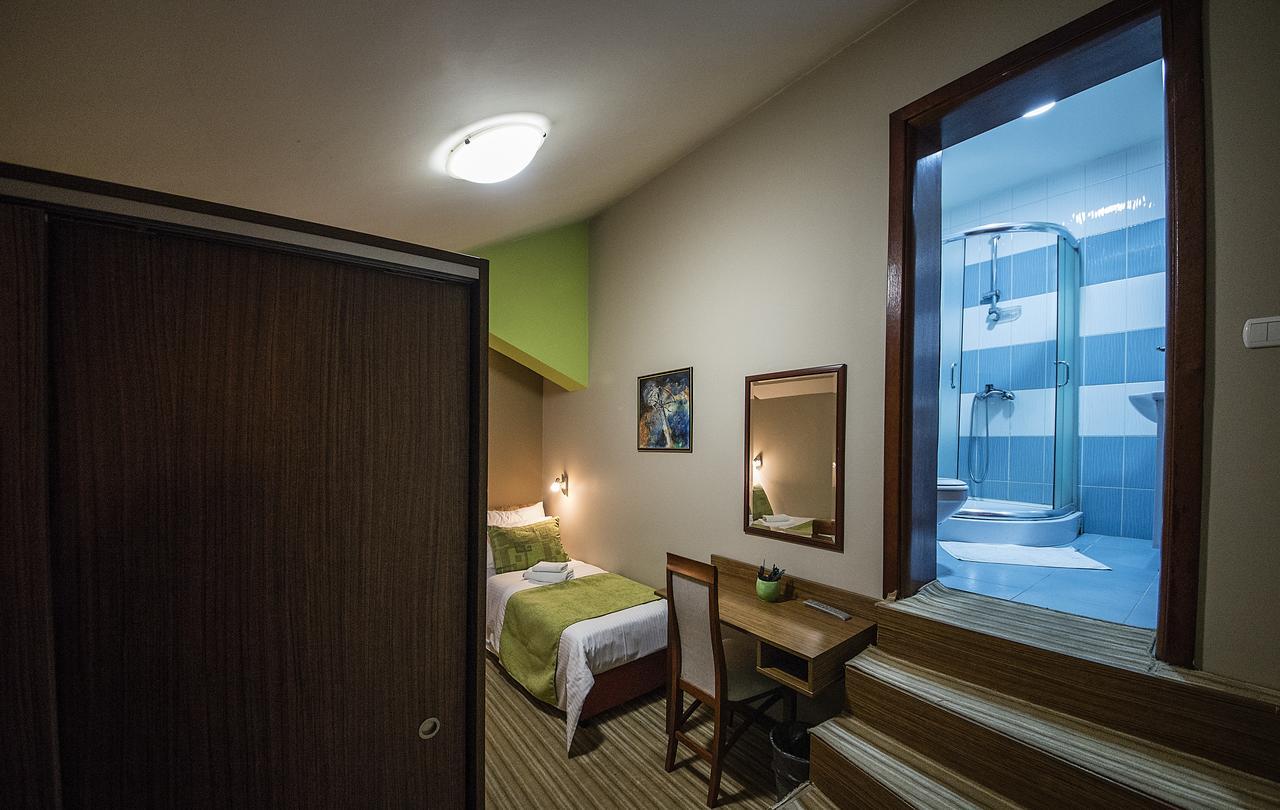 Hotel Bell Leskovac  Ngoại thất bức ảnh