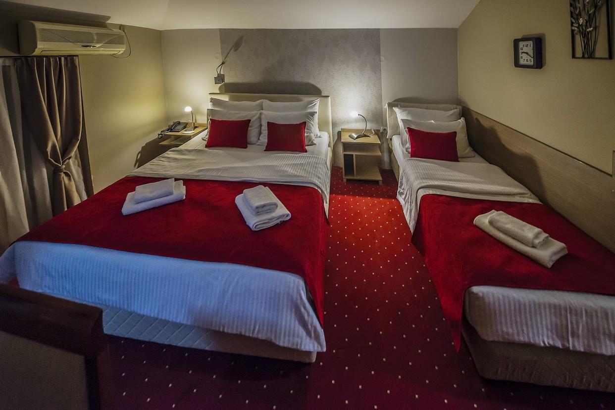 Hotel Bell Leskovac  Ngoại thất bức ảnh